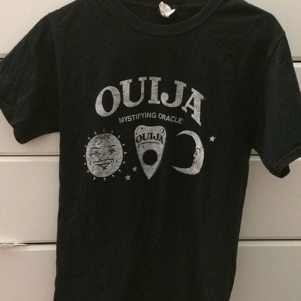 Ouija board shirt💖